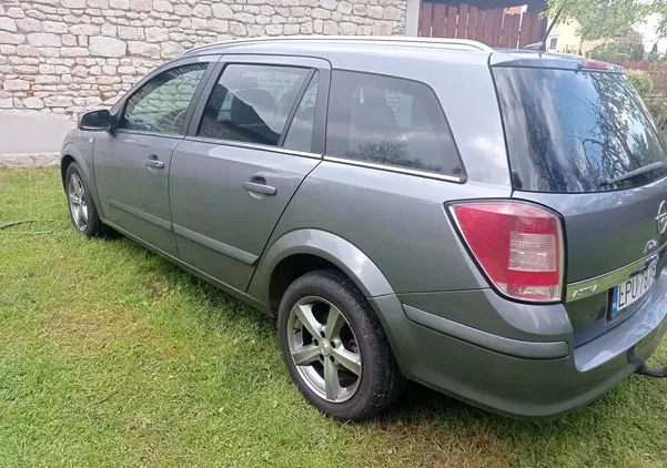 puławy Opel Astra cena 9500 przebieg: 365448, rok produkcji 2007 z Puławy